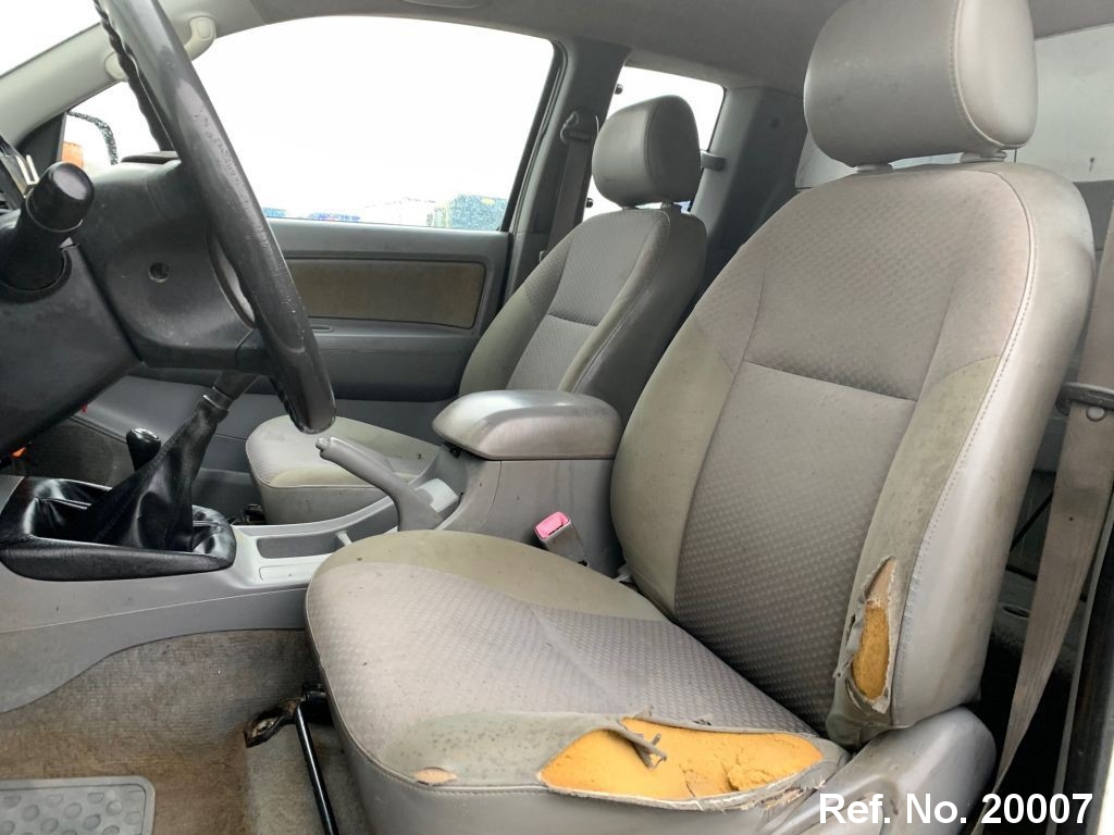  Toyota / Hilux Stock No. 20007