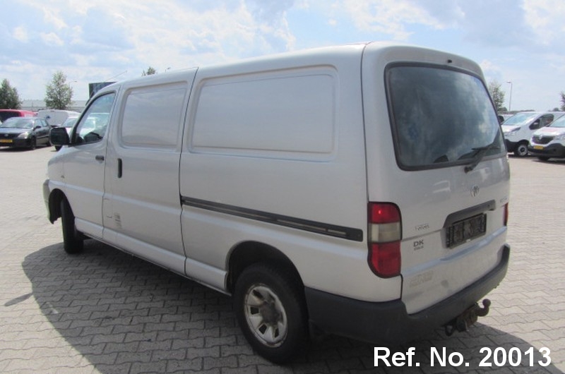  Toyota / Hiace Stock No. 20013