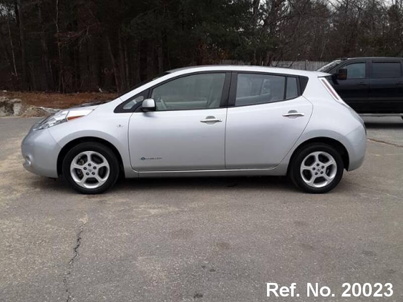  Nissan / Leaf Stock No. 20023